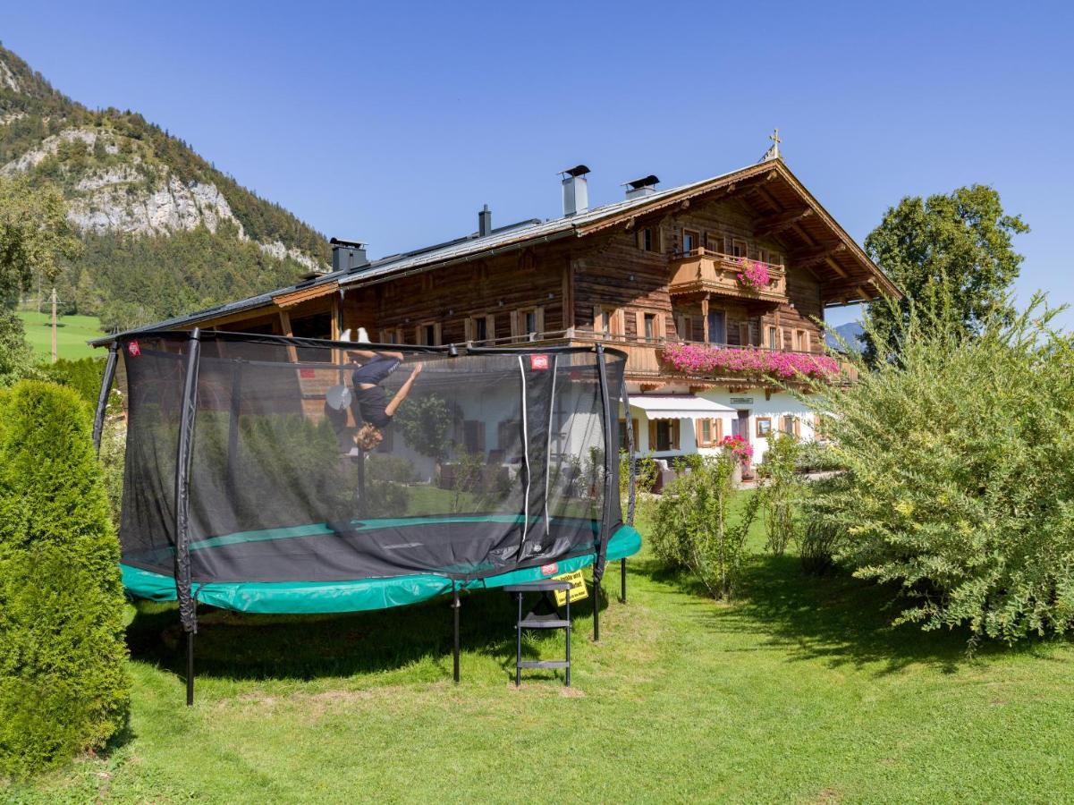 Narzenhof Wellness Chalets, Familien & Luxus Apartments Am Bauernhof Sankt Johann in Tirol Ngoại thất bức ảnh