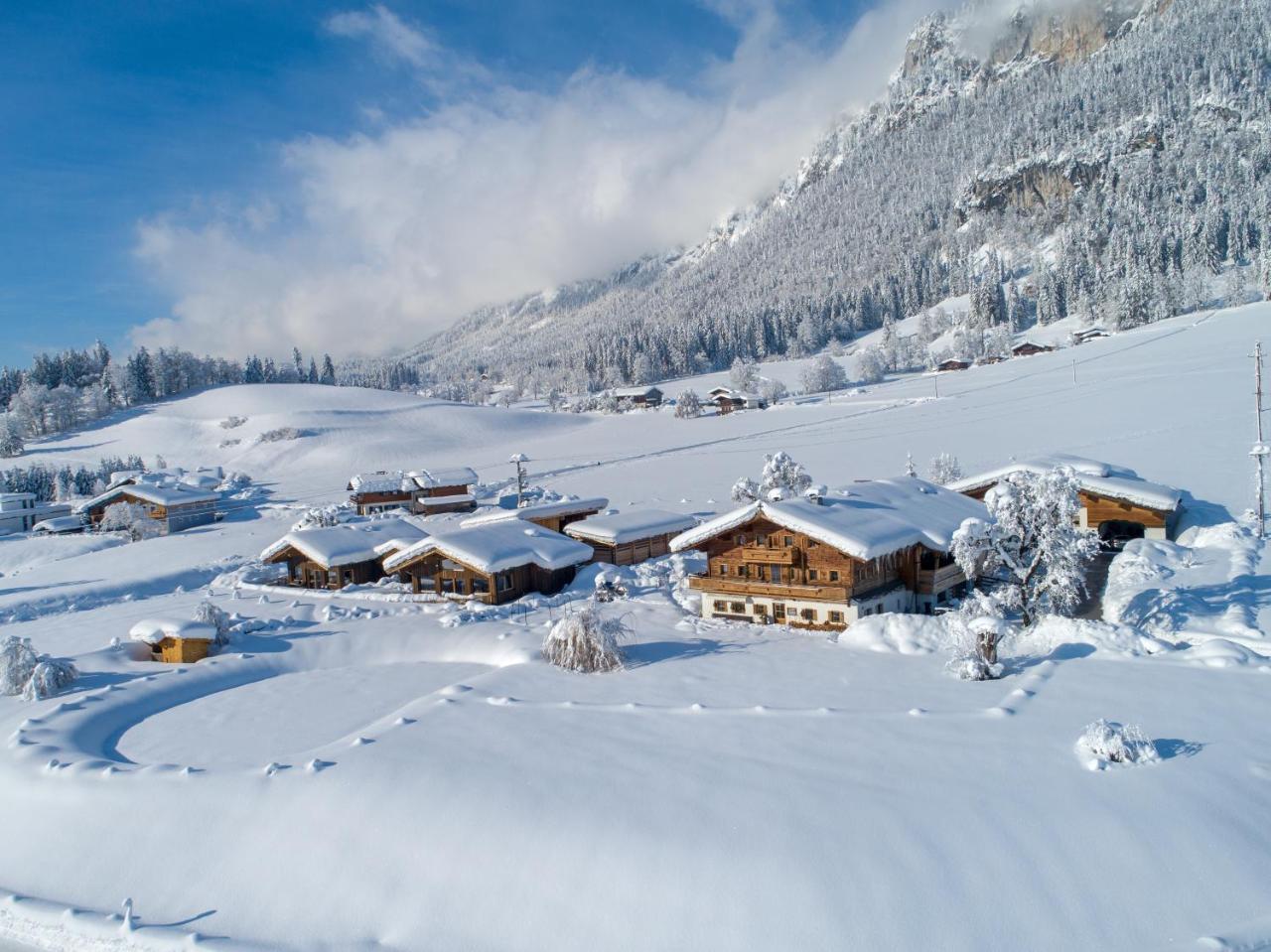 Narzenhof Wellness Chalets, Familien & Luxus Apartments Am Bauernhof Sankt Johann in Tirol Ngoại thất bức ảnh